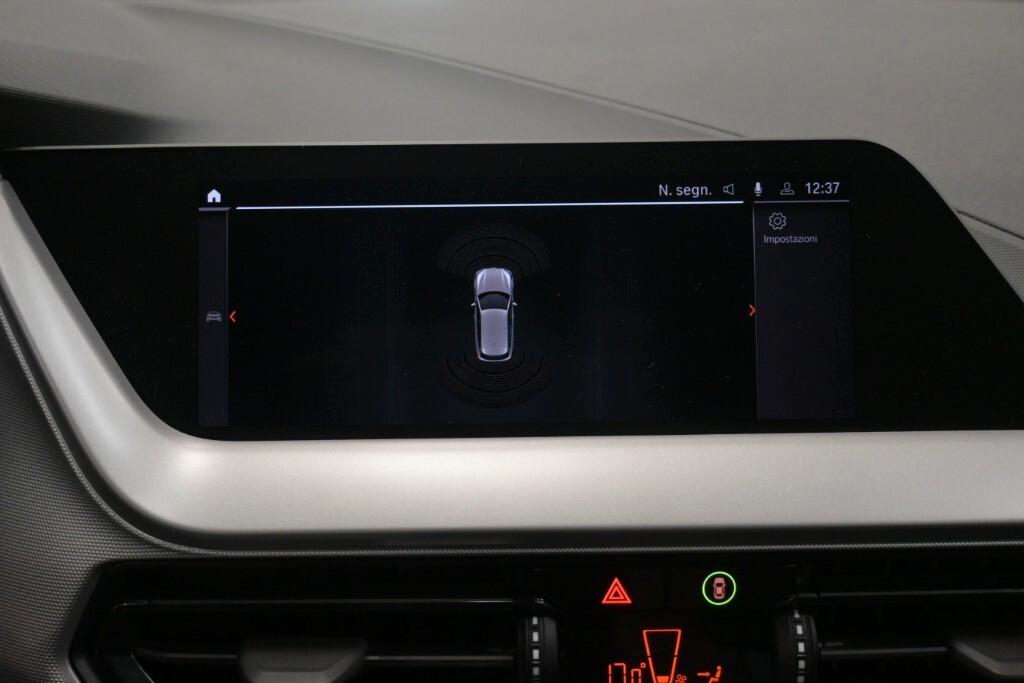 BMW 116D 115CV 6M. BUSINESS ADVANTAGE ( FARI LED - BMW DIGITAL COCKPIT - CRUISE - NAVI - MIRROR - PDC )