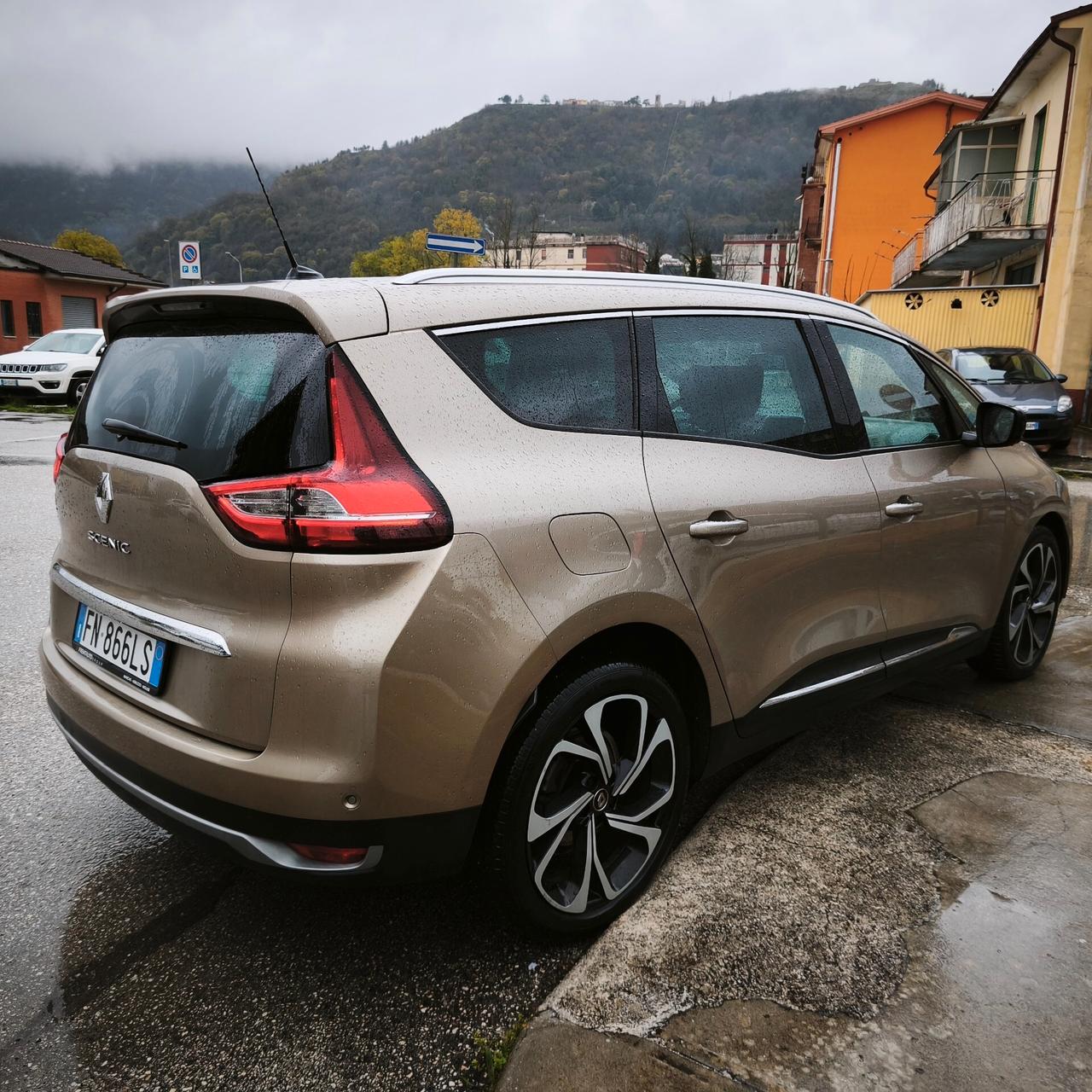 Renault Grand Scenic dCi 8V 110 CV Energy Bose 7 posti E6B
