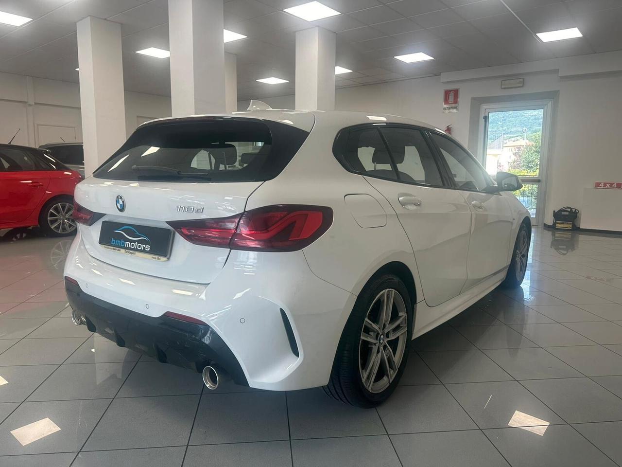 Bmw 118 118d 5p. Msport