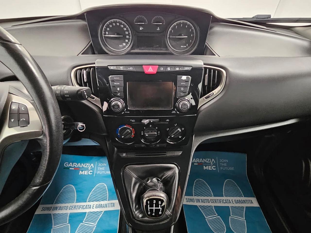 Lancia Ypsilon 1.2 69 CV 5 porte S&S Platinum - Unico proprietario