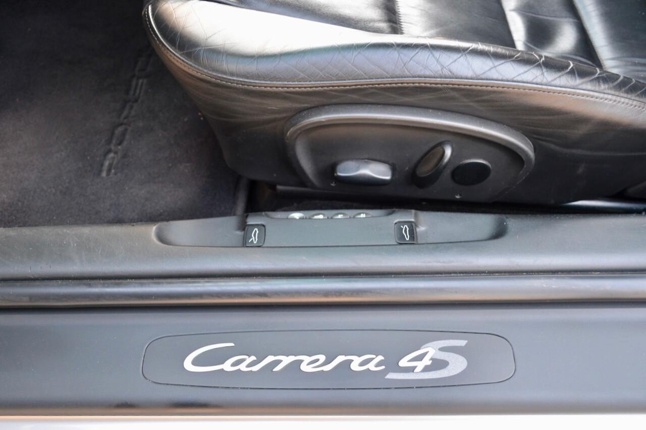 Porsche 911 IV 996 Carrera 3.6 4S Coupé