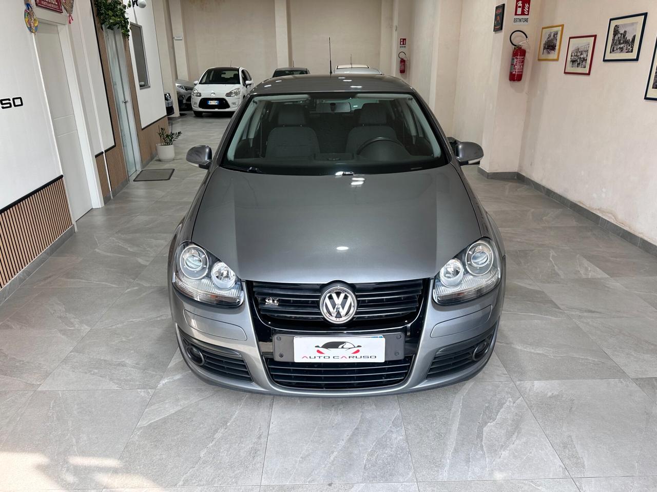 Volkswagen Golf 2.0 TDI 140cv - GT Sport - DA VETRINA - UNICO PROP