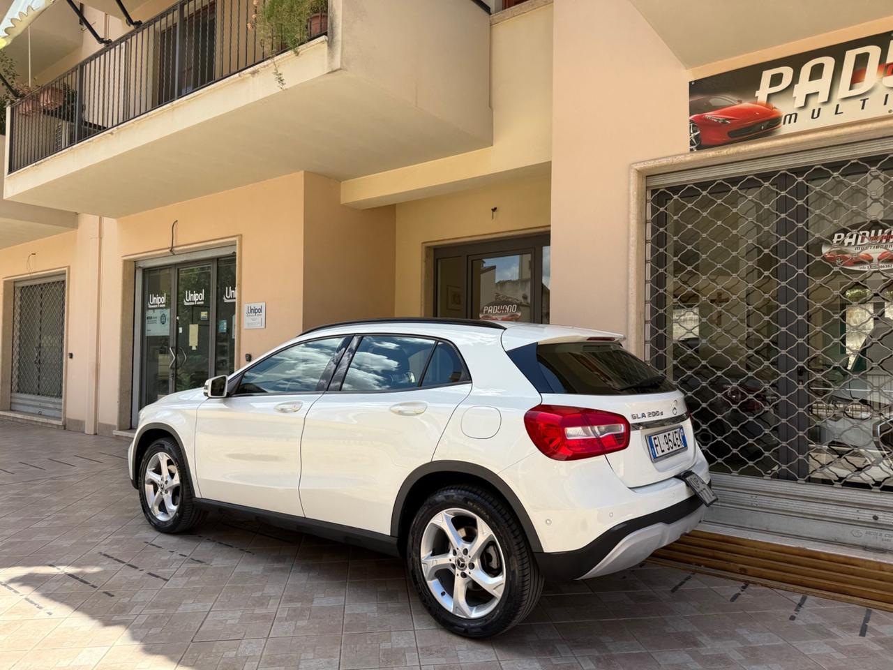 Mercedes-benz GLA 200 GLA 200 d Automatic Business