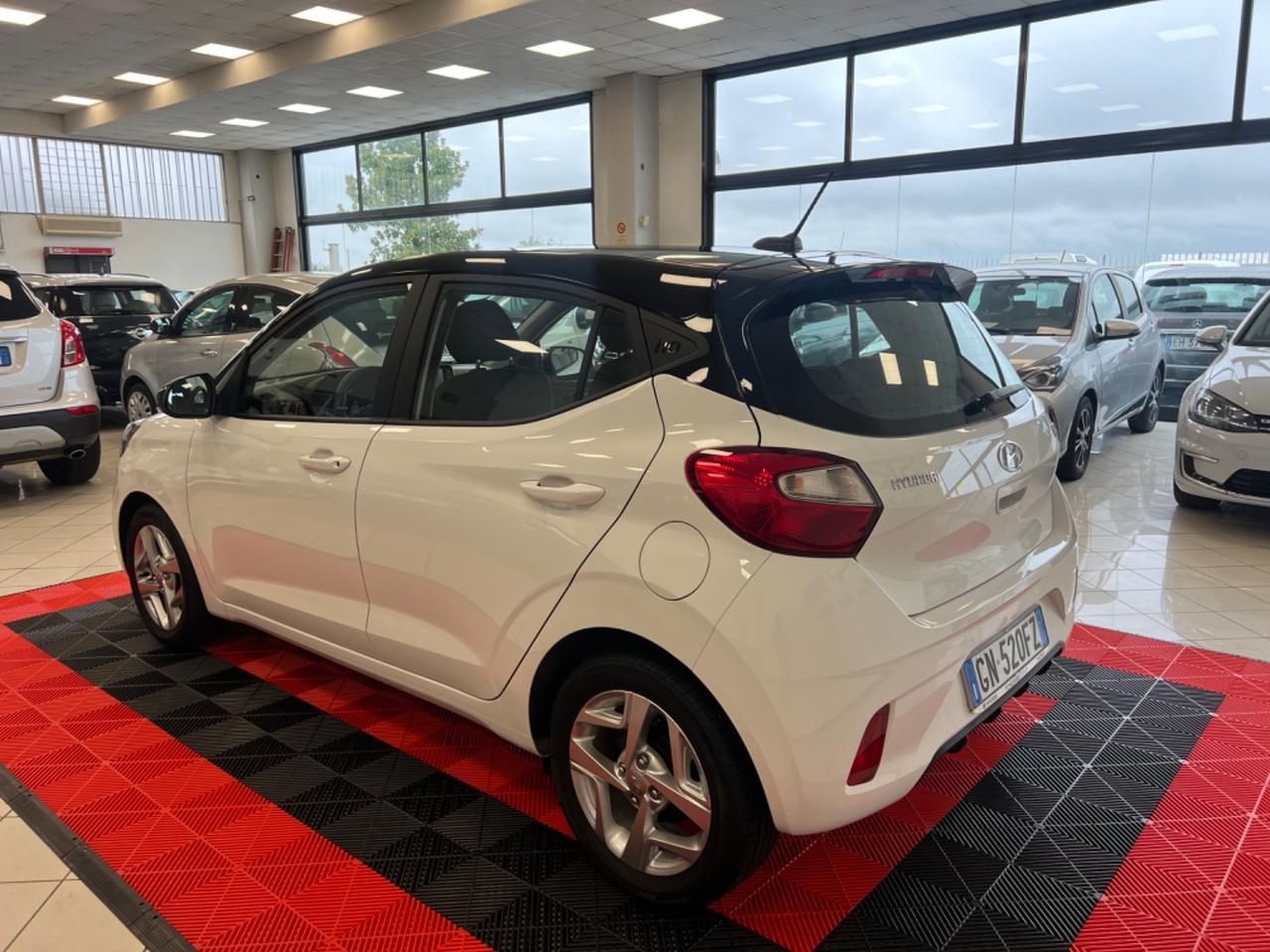 Hyundai i10 1.0 MPI Tech