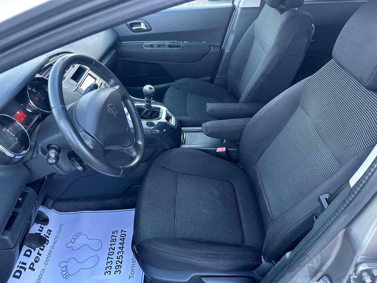 Peugeot 5008 1.6 HDi 112CV Business