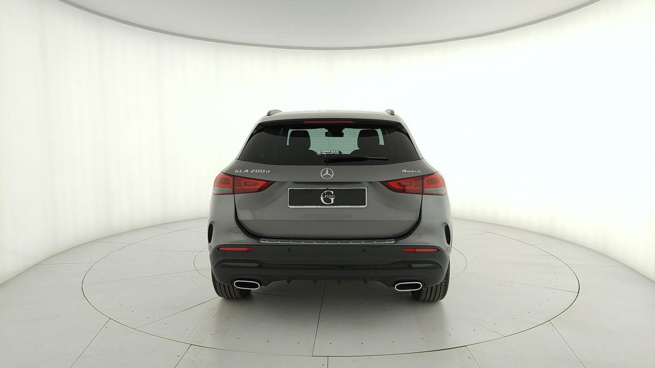 Mercedes-Benz GLA 200 d Premium 4matic auto