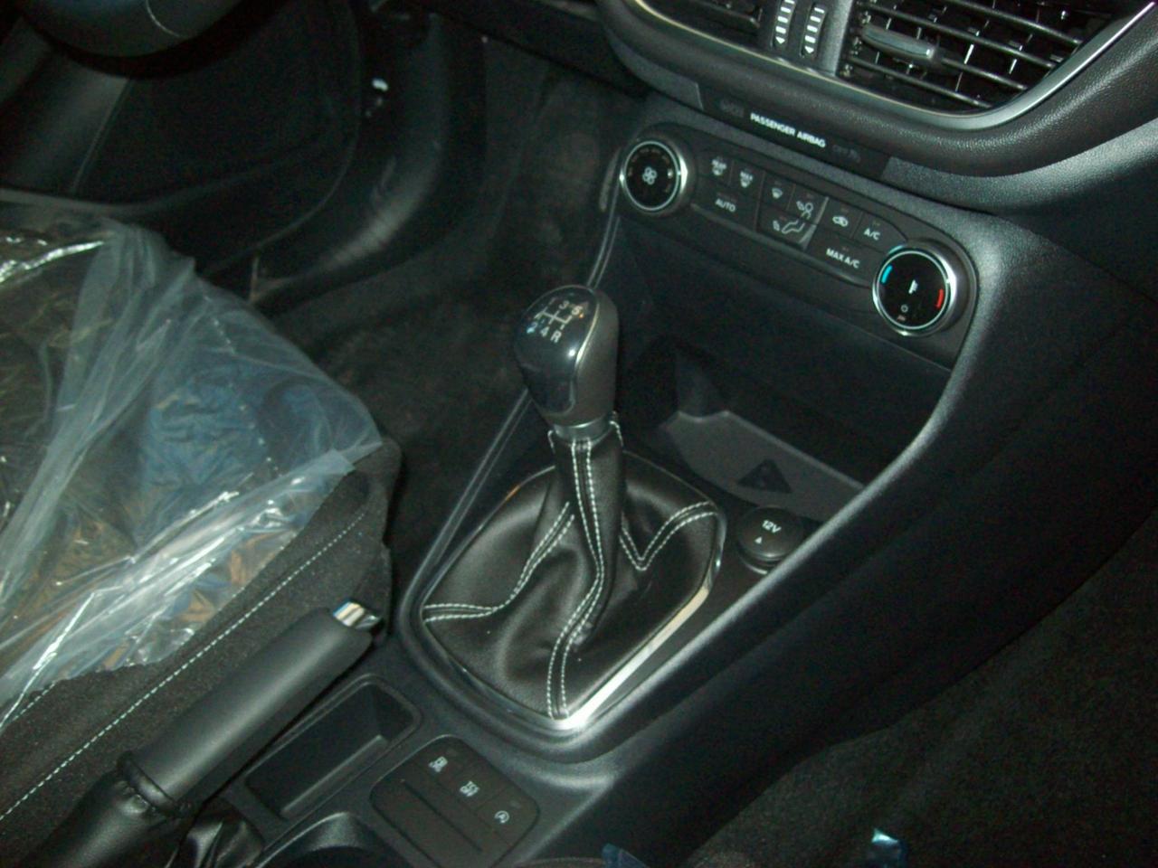 Ford Fiesta 1.1 75 CV GPL 5 porte Titanium