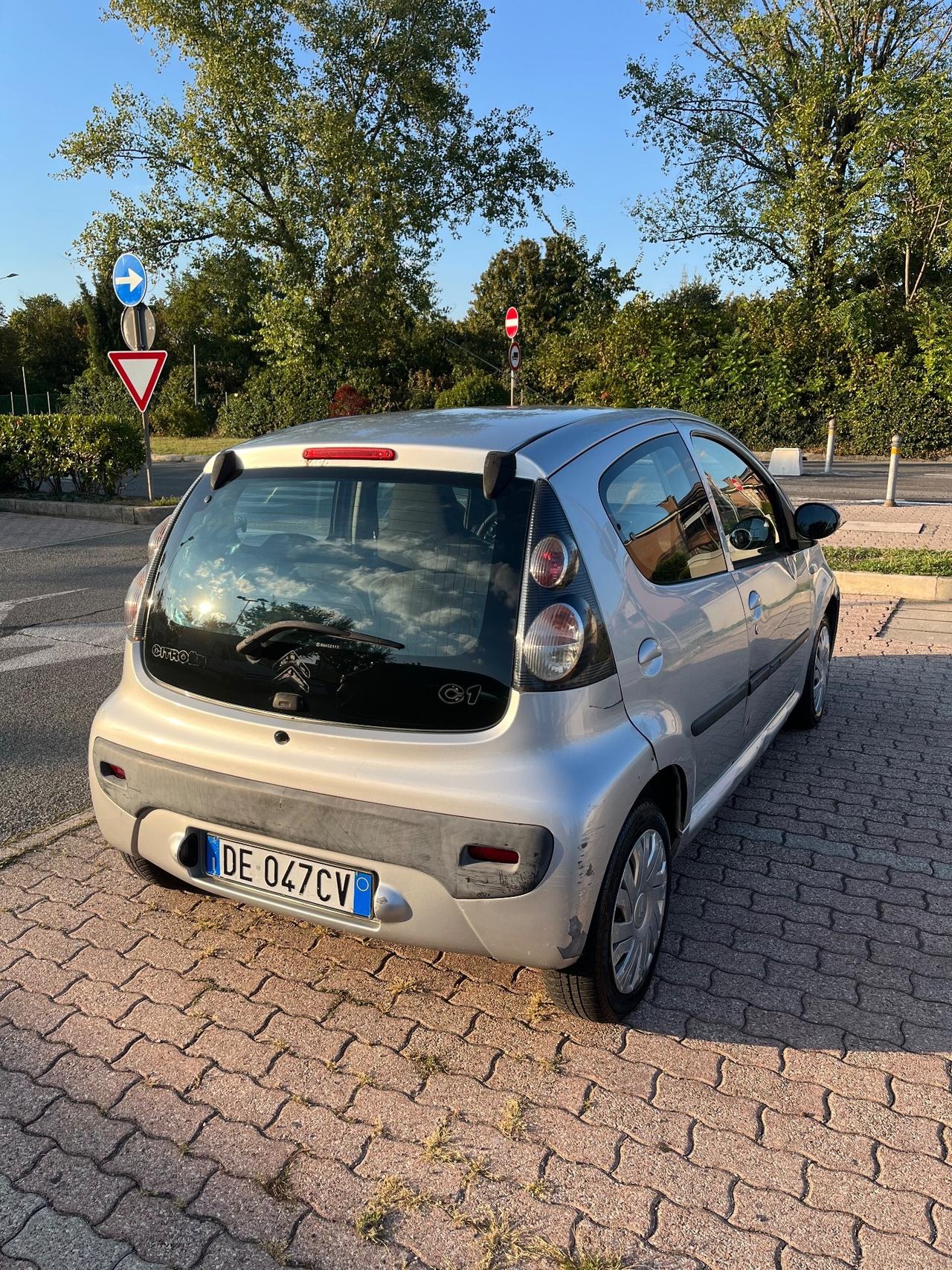 Citroen C1 1.0 5 porte AMIC1 ok NEOPATENTATI