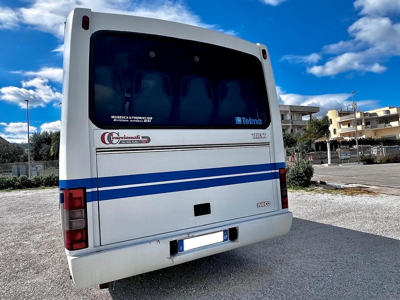 AUTOBUS IVECO DAILY 49E12 UNICO PROPRIETARIO 24 POSTI