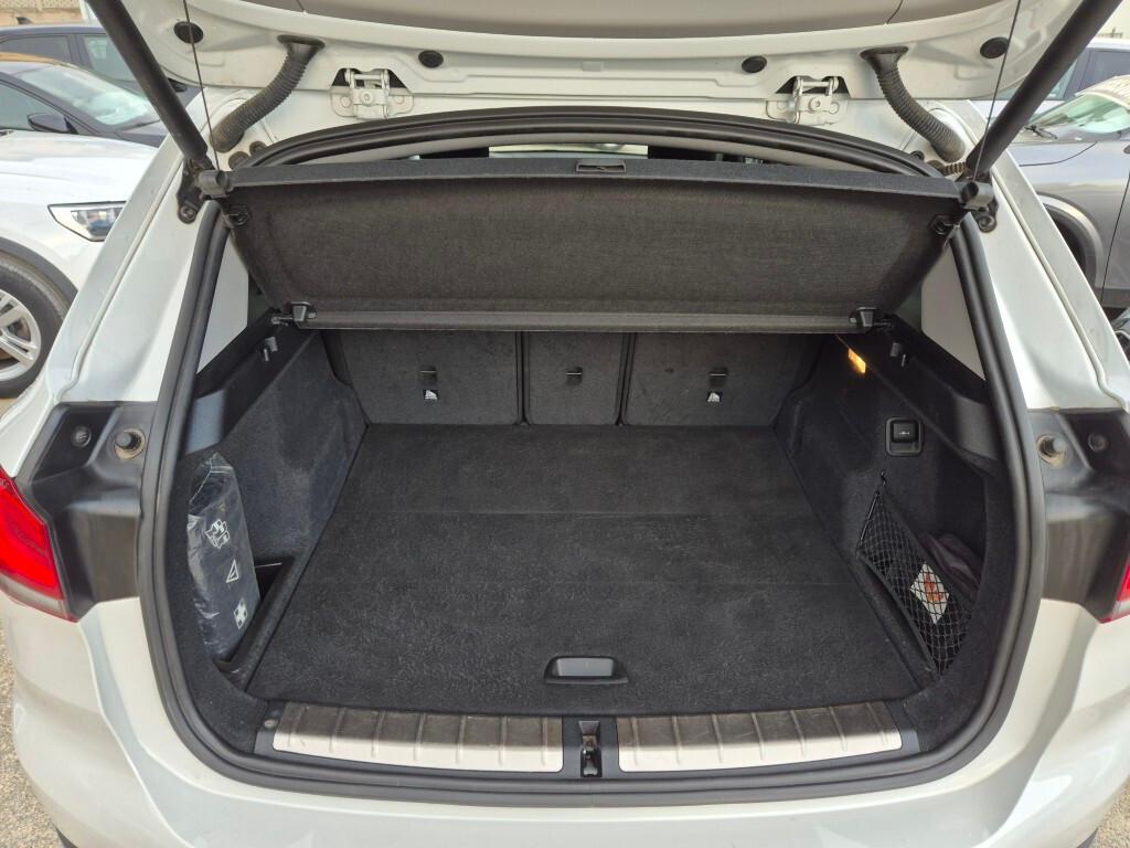 Bmw X1 S-Drive 16d SPORT LED NAVI AUTO
