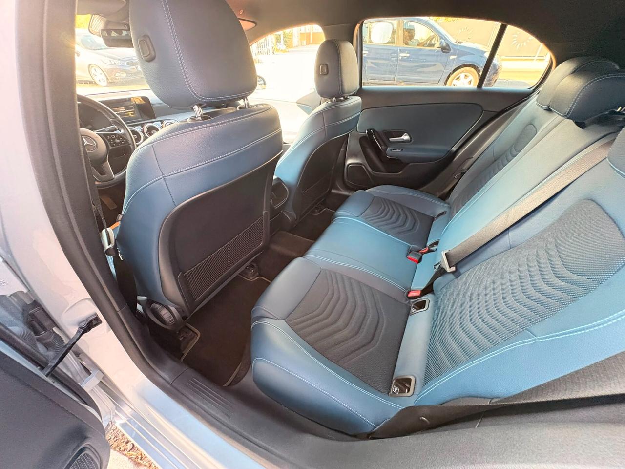 Mercedes-benz A 180 d Automatic Business Extra