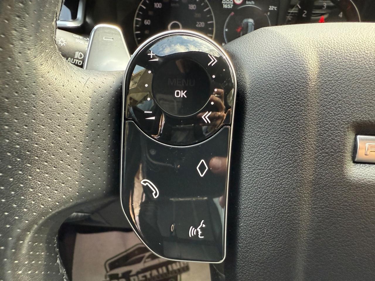 Land Rover Range Velar 2.0D I4 180 CV R-Dynamic