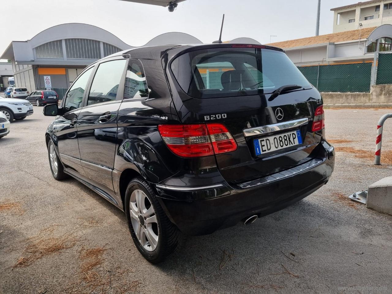 MERCEDES-BENZ B 200 CDI Chrome