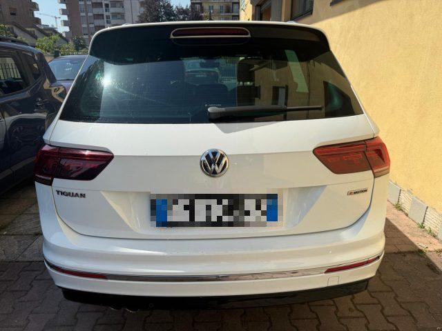VOLKSWAGEN Tiguan 2.0 TDI SCR DSG R-LINE Exiterior 4 MOTION
