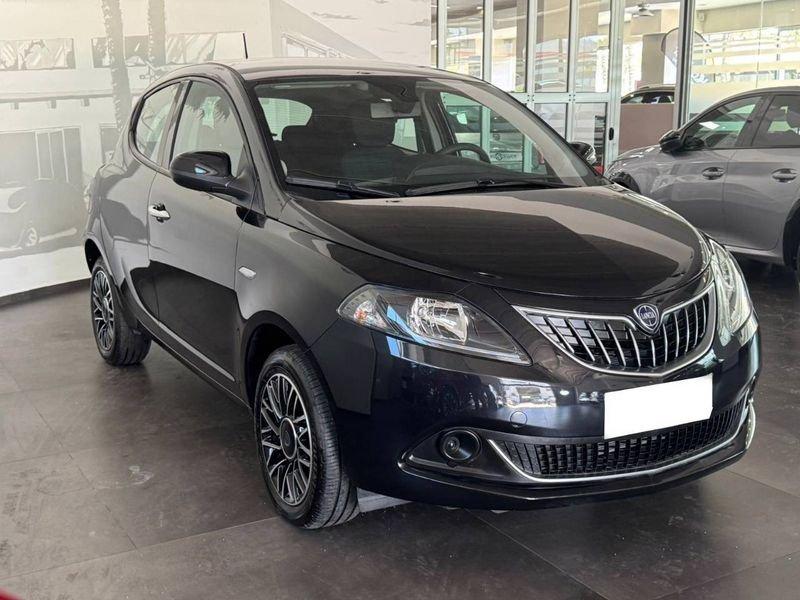 Lancia Ypsilon 3ª serie 1.0 FireFly 5 porte S&S Hybrid Platino