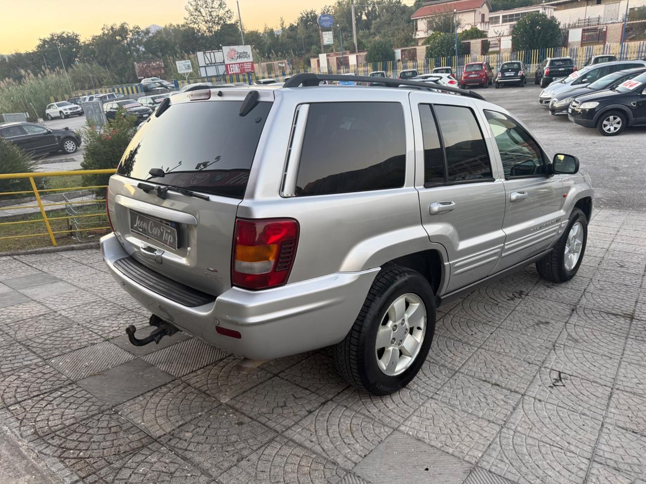 Jeep Grand Cherokee 2.7 diesel overland cat gancio traino omologato