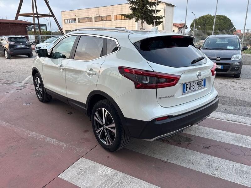 Nissan Qashqai 1.5 dCi N-Connecta