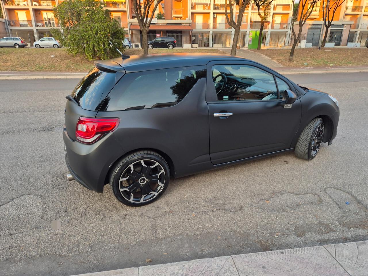 Citroën DS3 1.4 benzina 95cv just black 2012 opaco