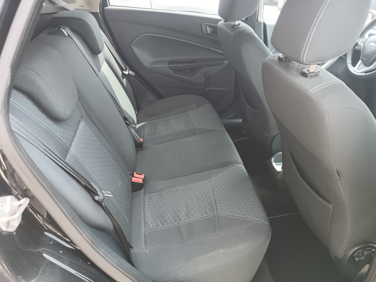 Ford Fiesta 1.4 TDCI 68CV TITANIUM NUOVISSIMA