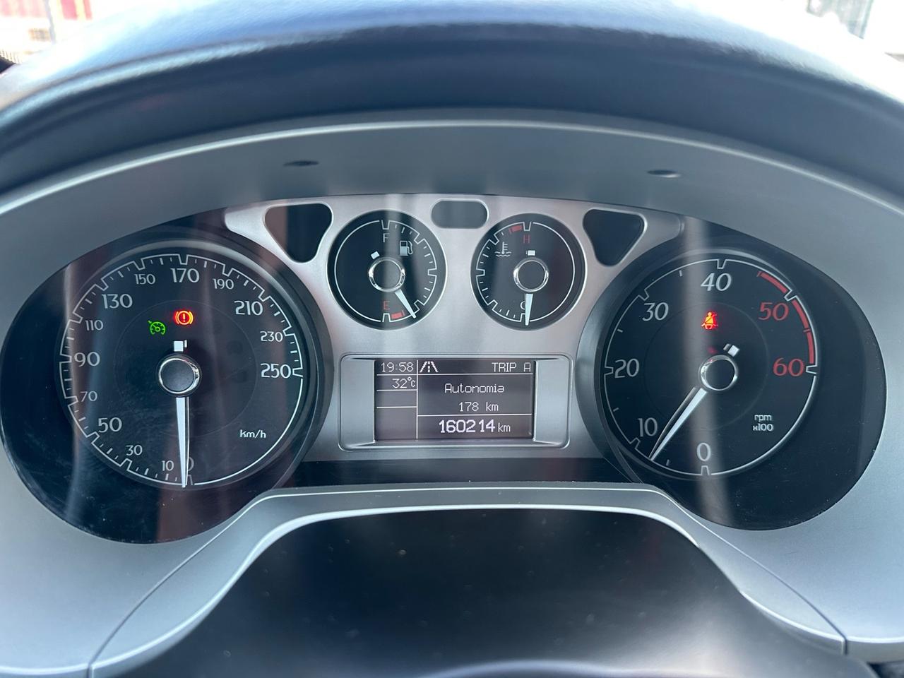 Lancia Delta 1.6 MJT DPF Platino
