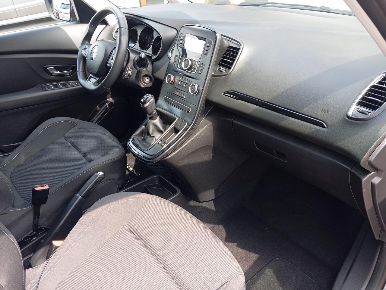 Renault Grand Scenic Blue dCi 120 CV Sport Edition