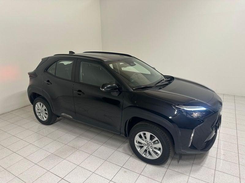 Toyota Yaris Cross Yaris Cross 1.5 Hybrid 5p. E-CVT Active IVA ESPOSTA