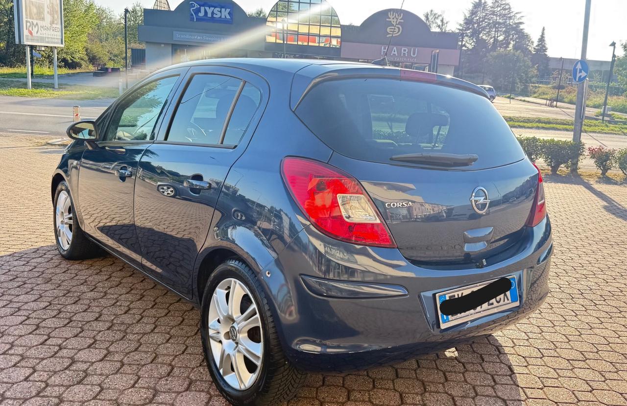 OPEL CORSA 1.2 BENZINA EURO 5B