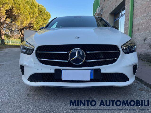 MERCEDES-BENZ B 180 D 116CV PREMIUM AUTOMATIC NAVIGATORE RETROCAMERA