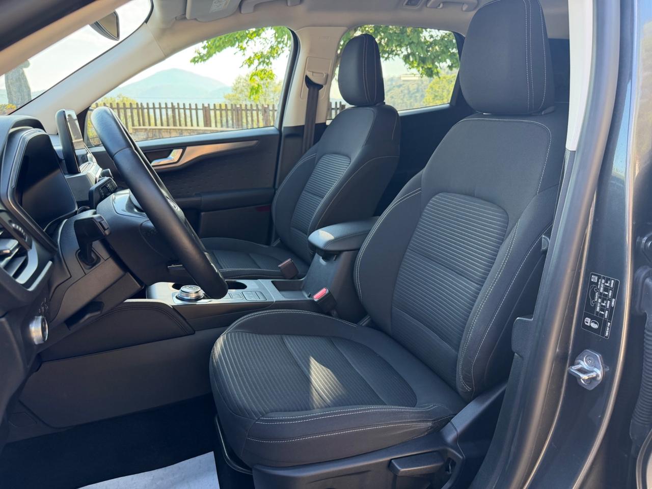 Ford Kuga 1.5 EcoBlue 120 CV aut. 2WD Titanium