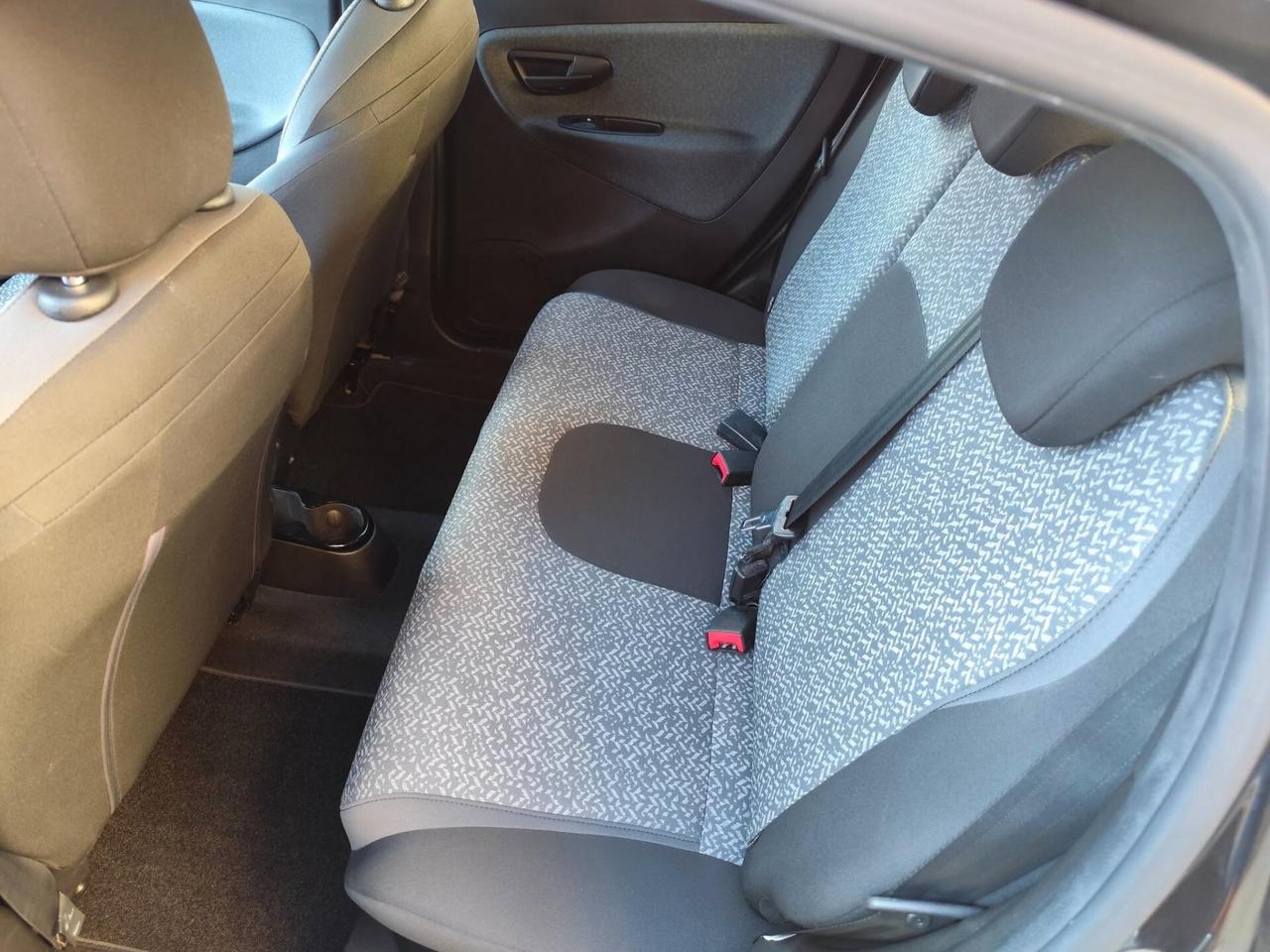 Lancia Ypsilon 1.0 Silver -12/2022
