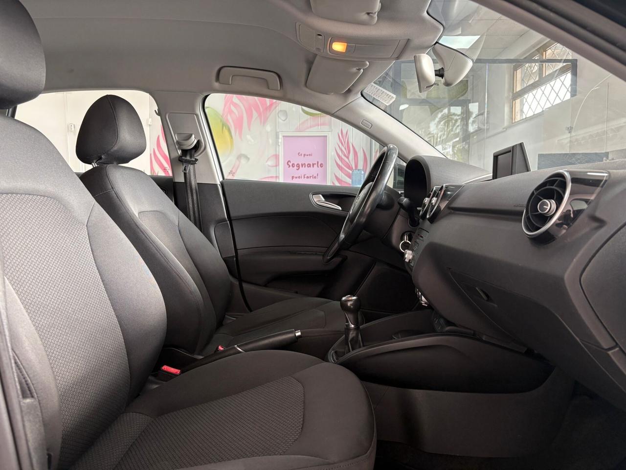 Audi A1 1.2 TFSI S line edition plus