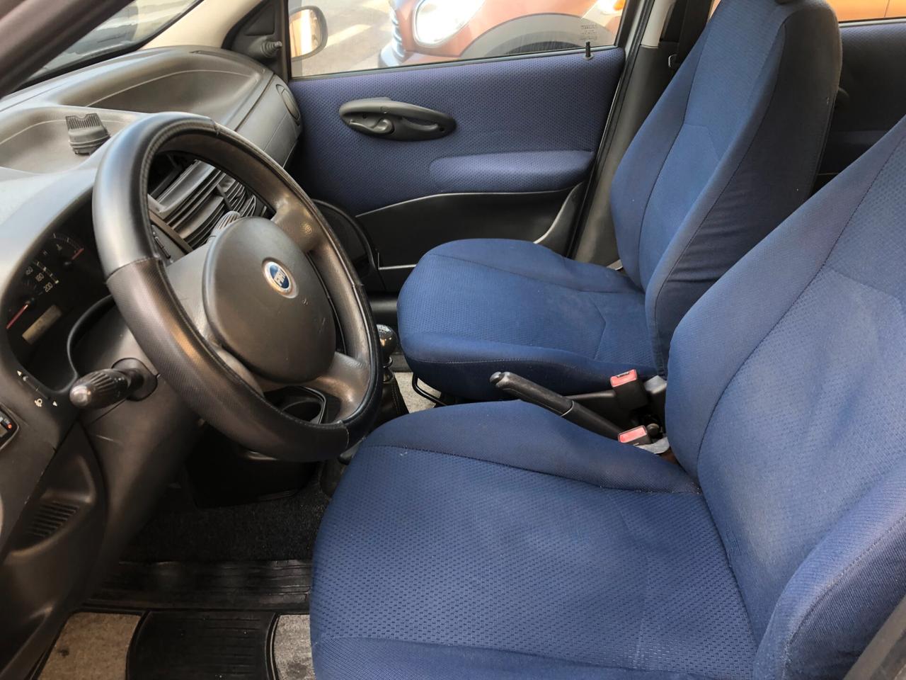 Fiat Punto 1.2 5 porte Active Natural Power