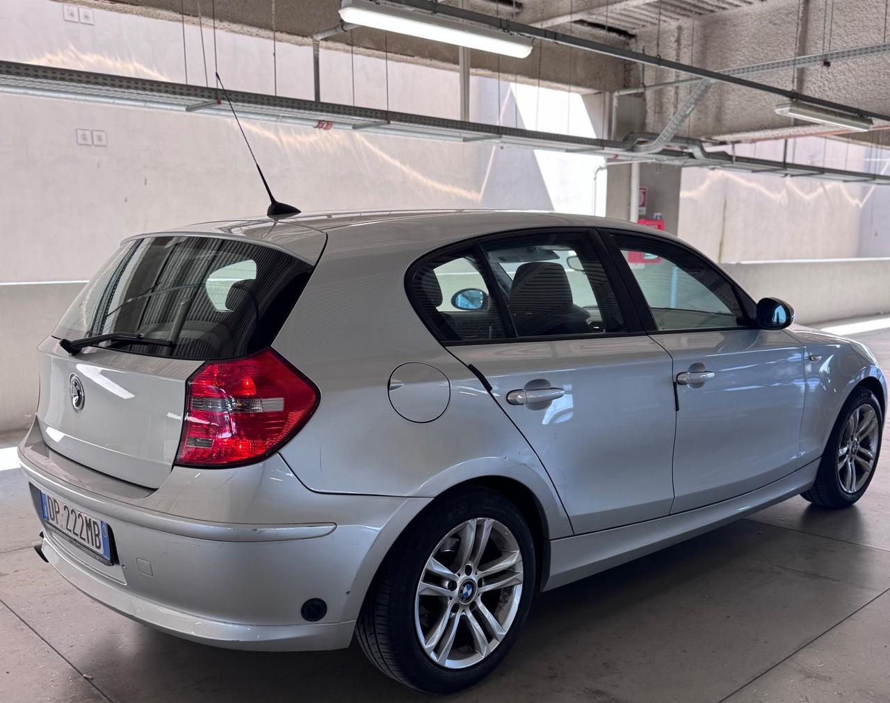 Bmw 116 116i cat 5 porte Futura