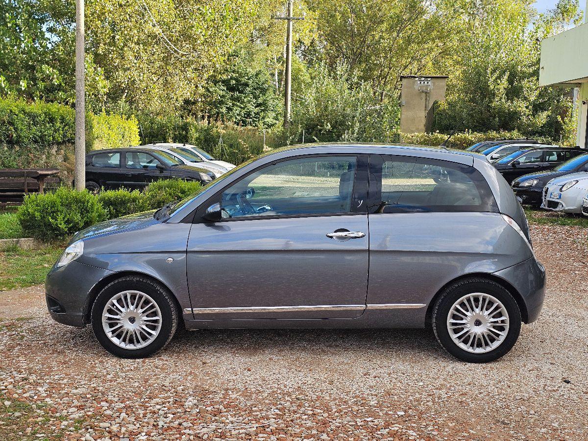 LANCIA YPSILON 1.2 BENZINA OK NEOPATENTATI 109.000KM