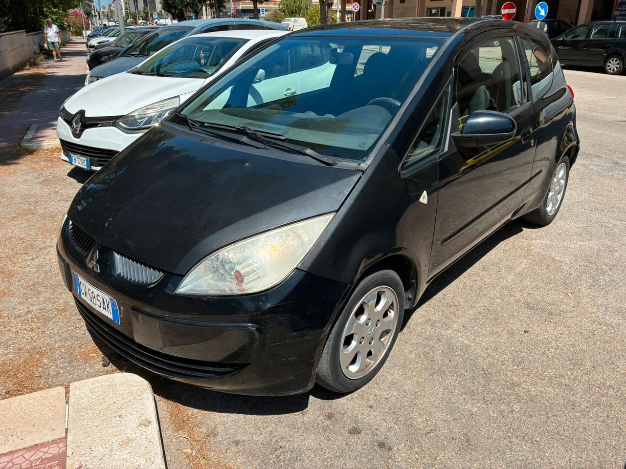 Mitsubishi Colt 1.1 3p-2005