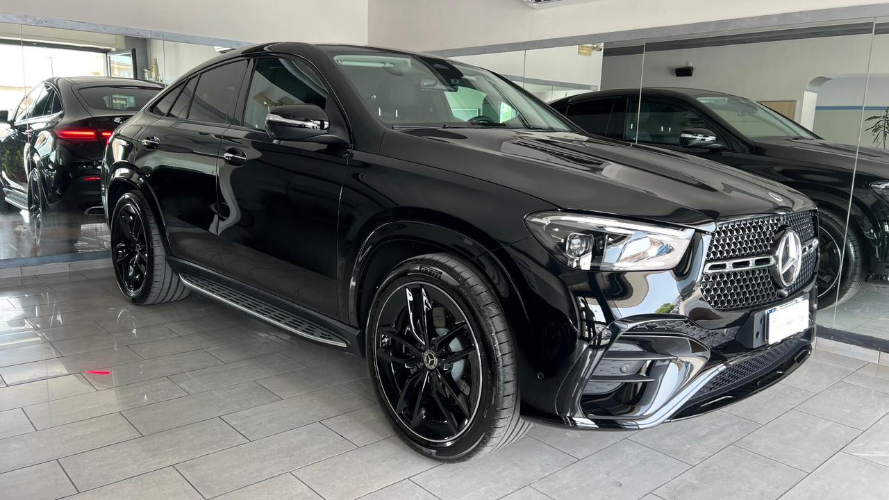 MERCEDES GLE 300 D TOTAL BLACK