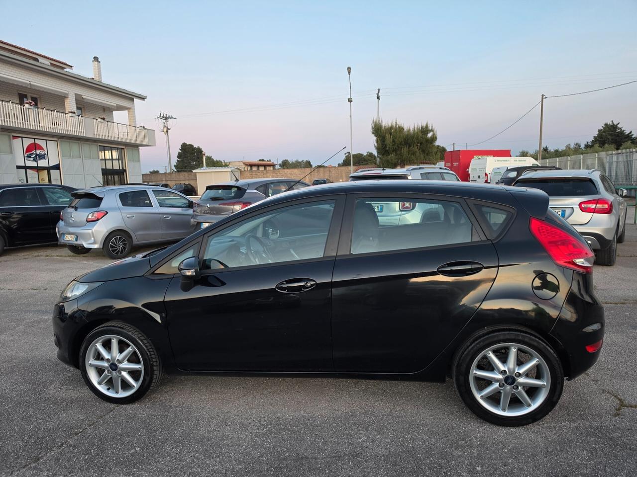 Ford Fiesta 1.4 TDCi 5p. Titanium