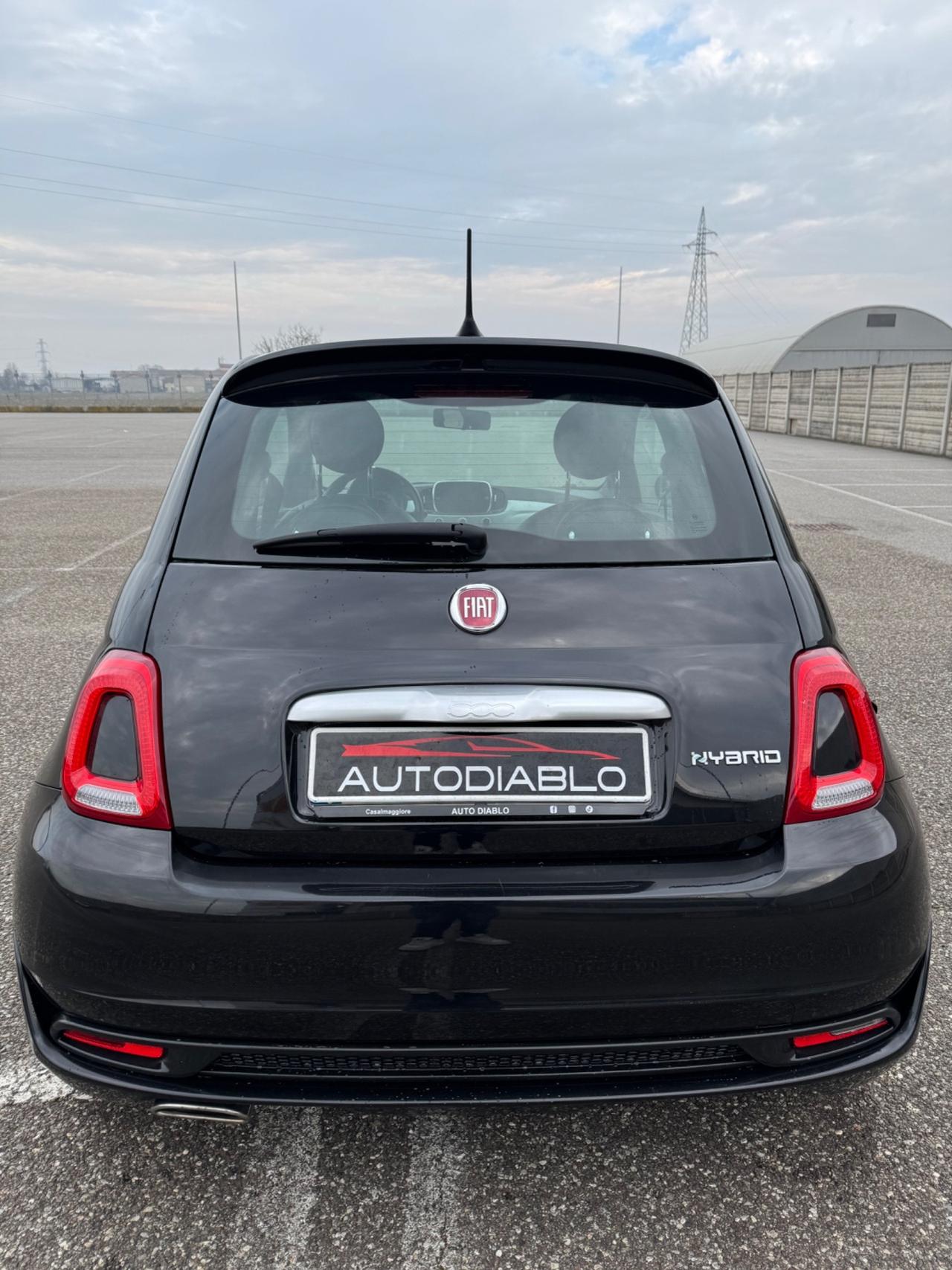 Fiat 500 1.0 Hybrid Sport Full Black