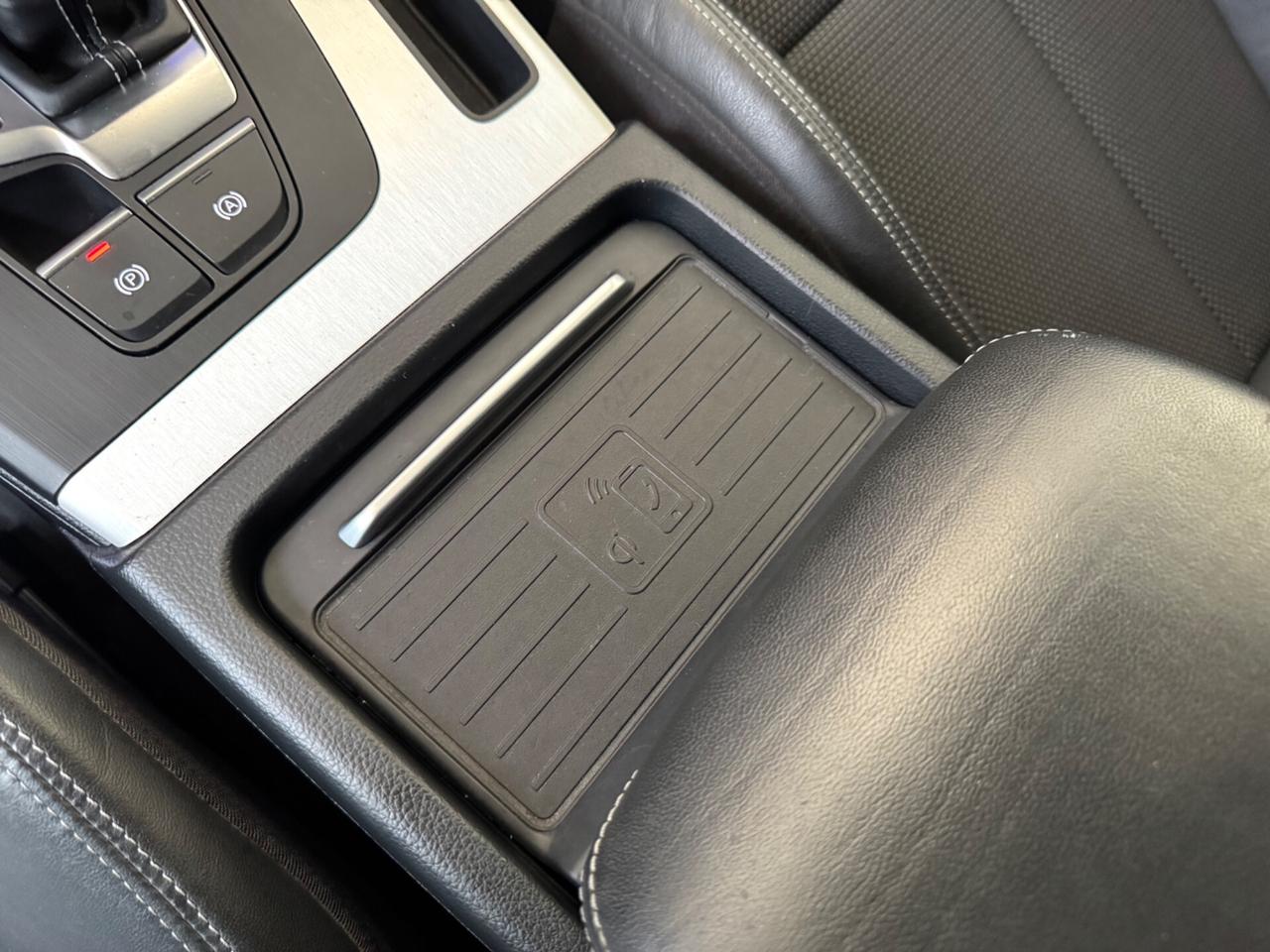 AUDI Q5 2.0 Quattro S-LINE-Virtual Luci Ambient 19