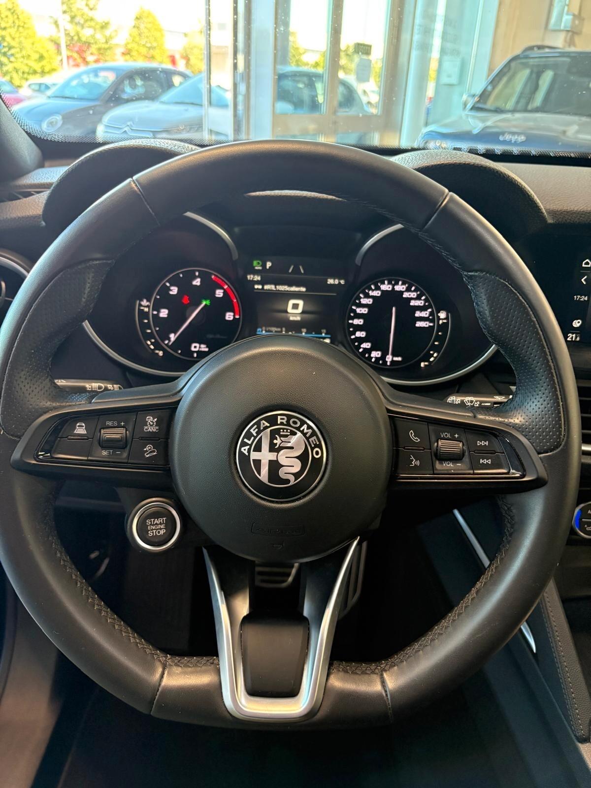 Alfa Romeo Stelvio 2.2 Turbodiesel 160 CV AT8 RWD Super Business