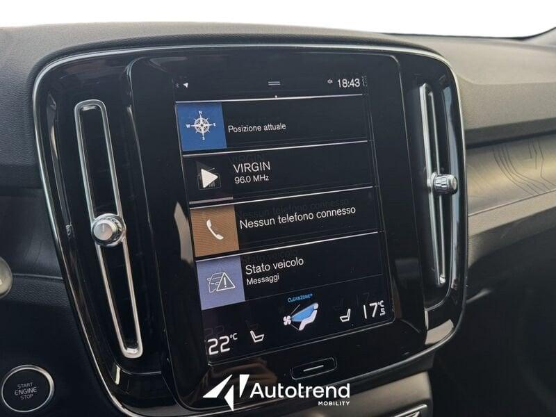 Volvo XC40 Recharge T4 129+82 CV Plug-In Hybrid Recharge Plus Dark