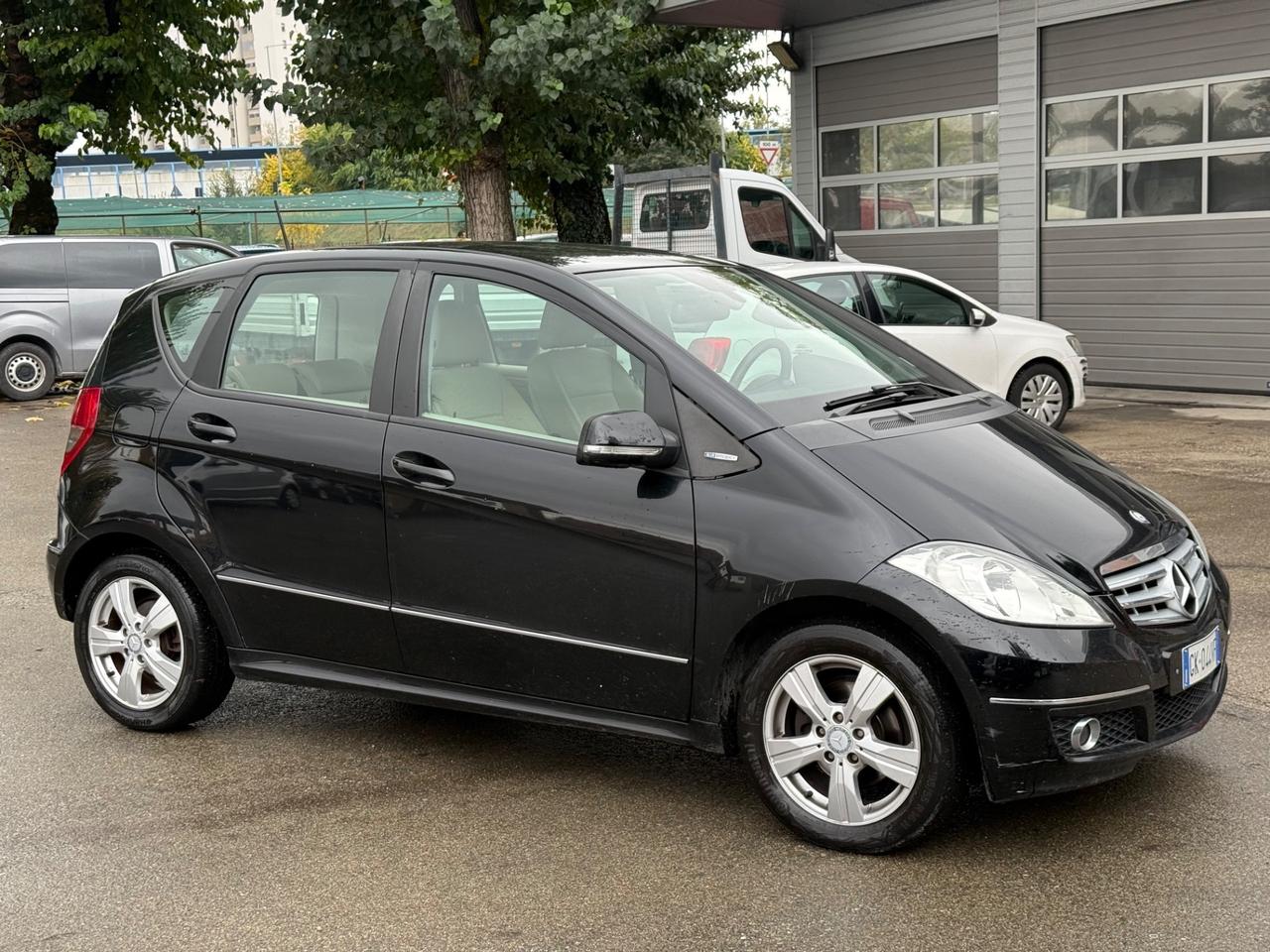 Mercedes-benz A 160 BlueEFFICIENCY Premium