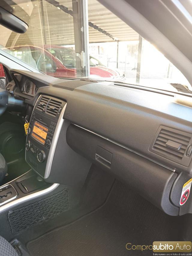 MERCEDES-BENZ B 200 CDI Premium