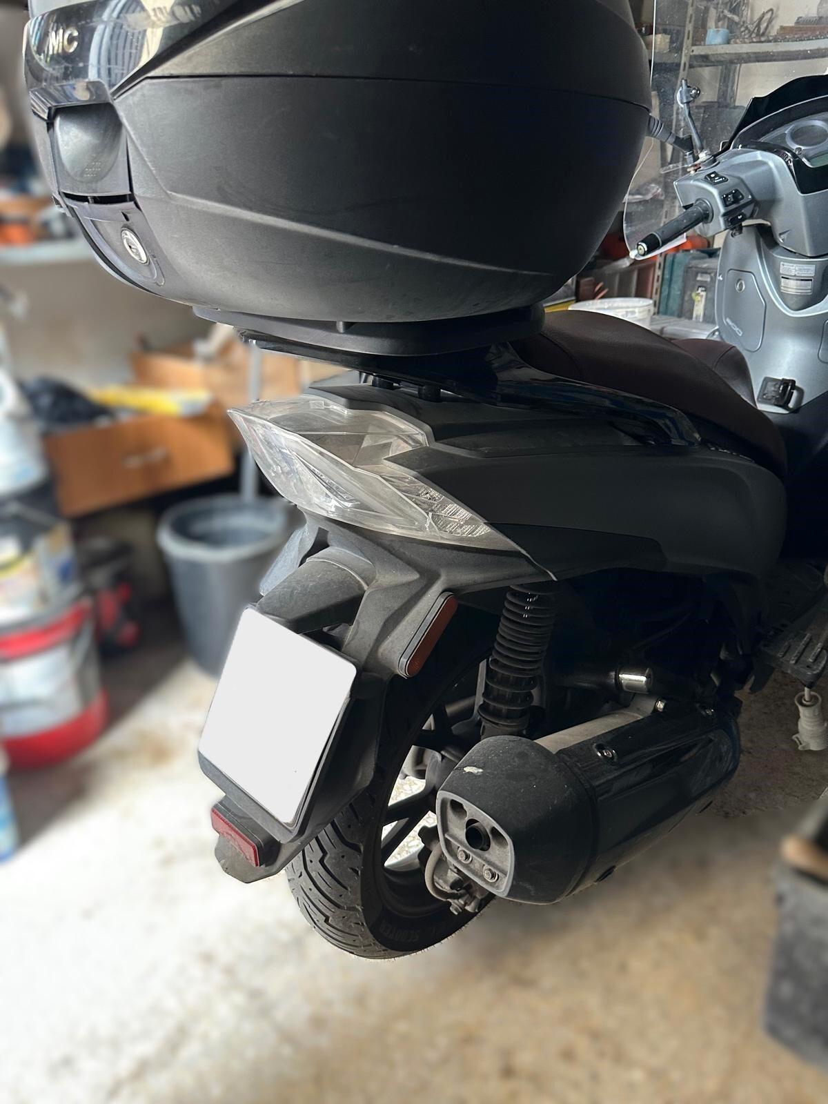 Kymco People S