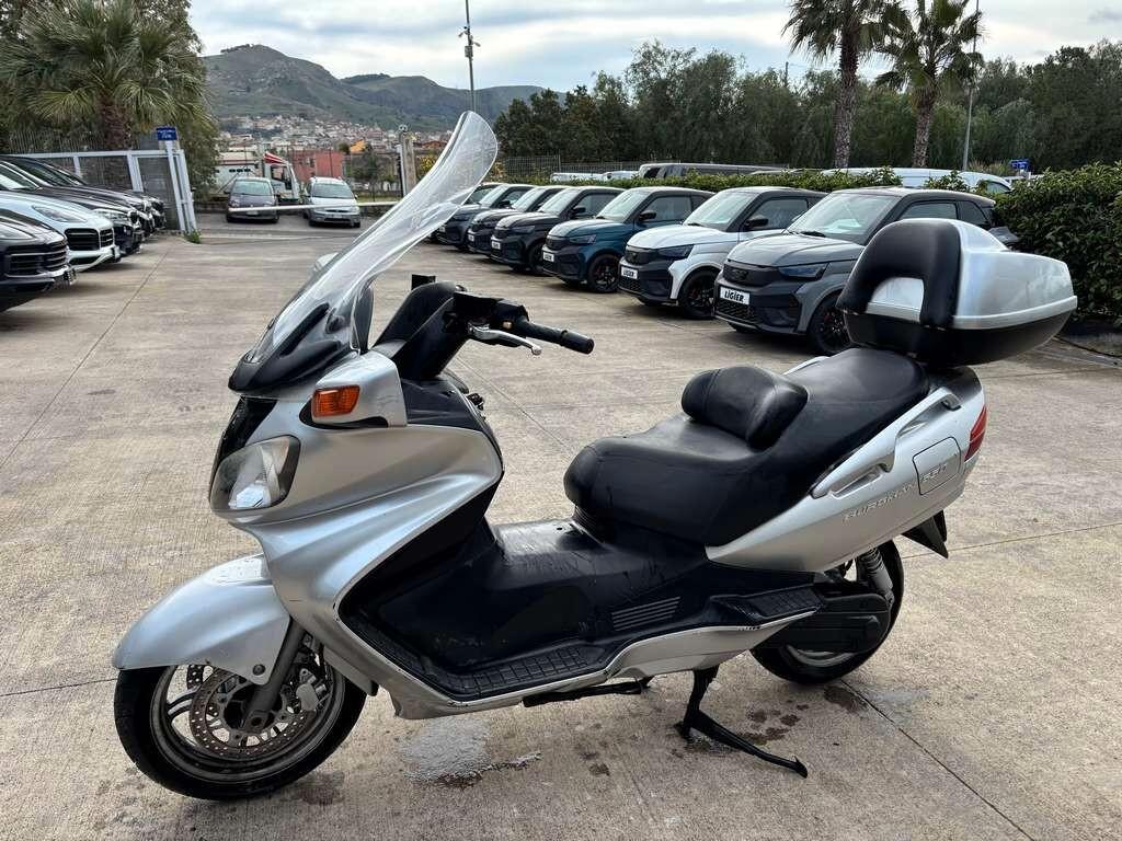 Suzuki Burgman 650 2004/ KM 22.000