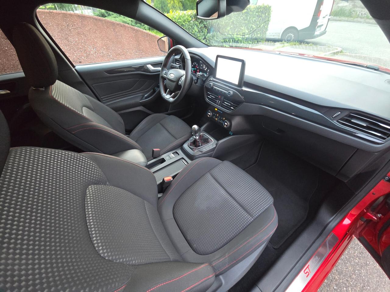 FORD Focus ST-Line 1.0 (125CV) Ecoboost Hybrid