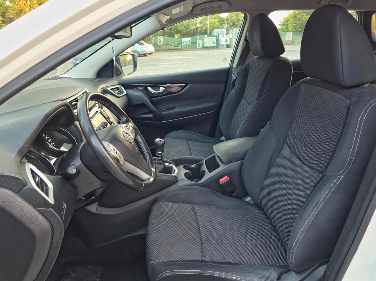 Nissan Qashqai 1.5 dCi Tekna 110-CV E5B Manuale NEO 2014