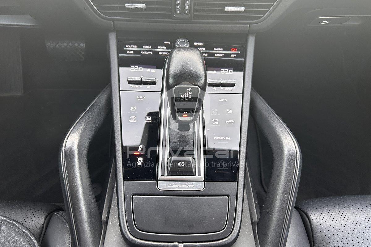 PORSCHE Cayenne 3.0 V6 E-Hybrid