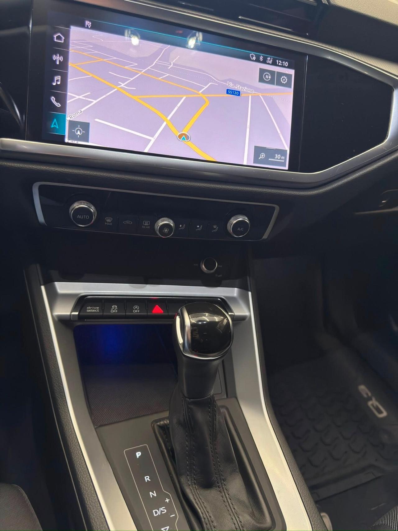 Audi Q3 SPB 35 TDI quattro Business Plus