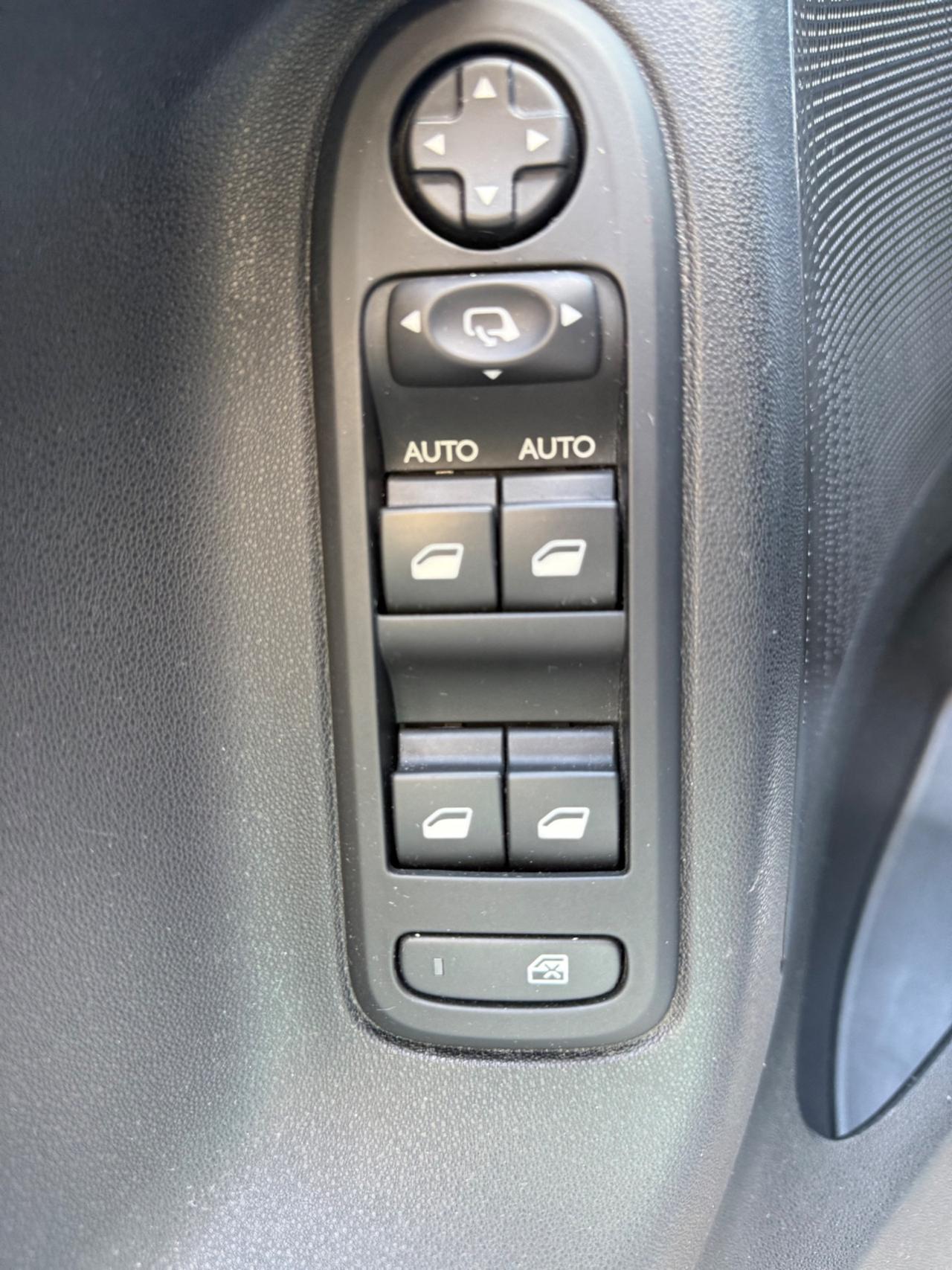 Citroen C3 PureTech 82 Live Edition